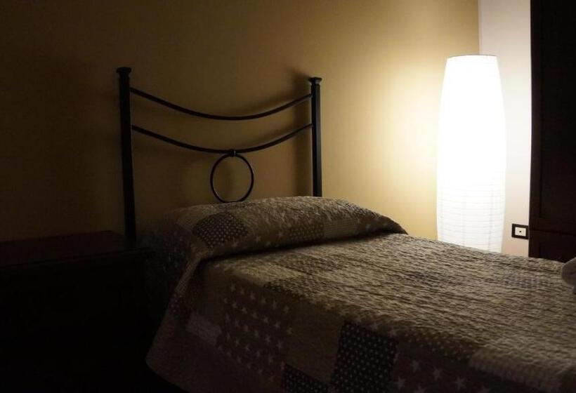 اتاق استاندارد یک تخته با سرویس بهداشتی مشترک, B&b Culla Dell Aquila
