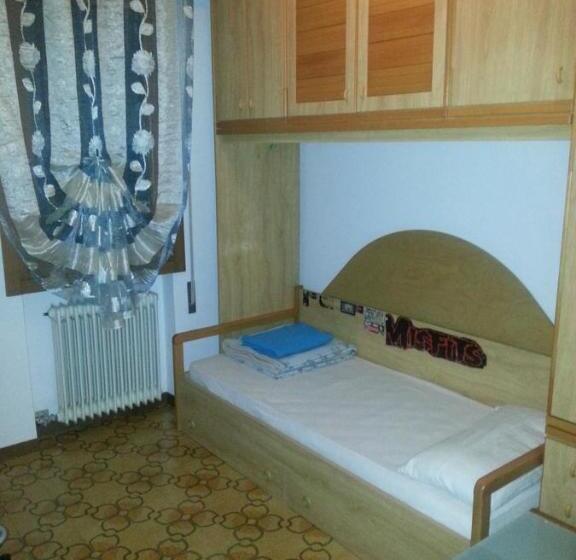 Номер Стандарт Индивидуальный, Civico 493 B'n'b