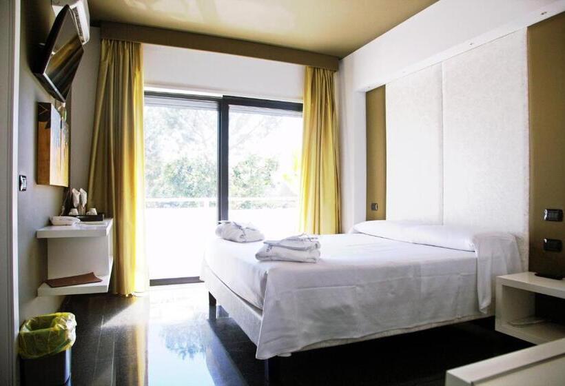 デラックスルーム, Foglie D Acqua