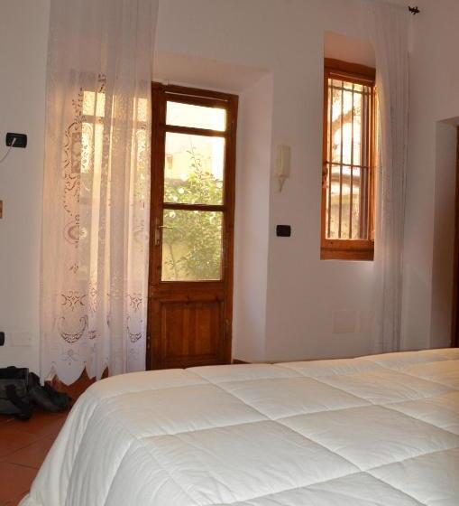 اتاق سوپریور با چشمانداز باغ, L'acchiappasogni