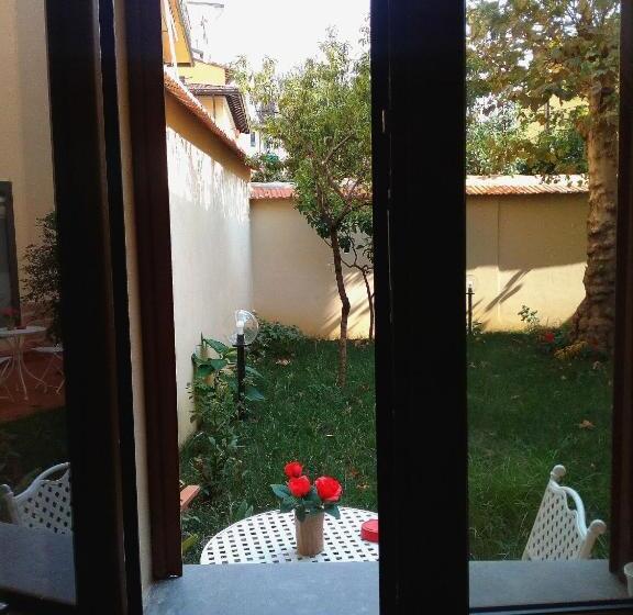 اتاق لوکس با تخت بزرگ, L'acchiappasogni