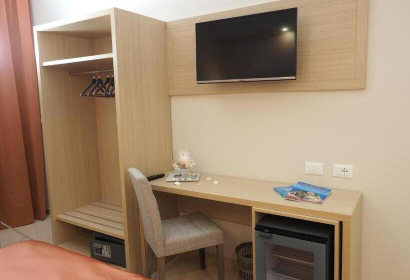 발코니 디럭스 룸, Pepè Accommodation