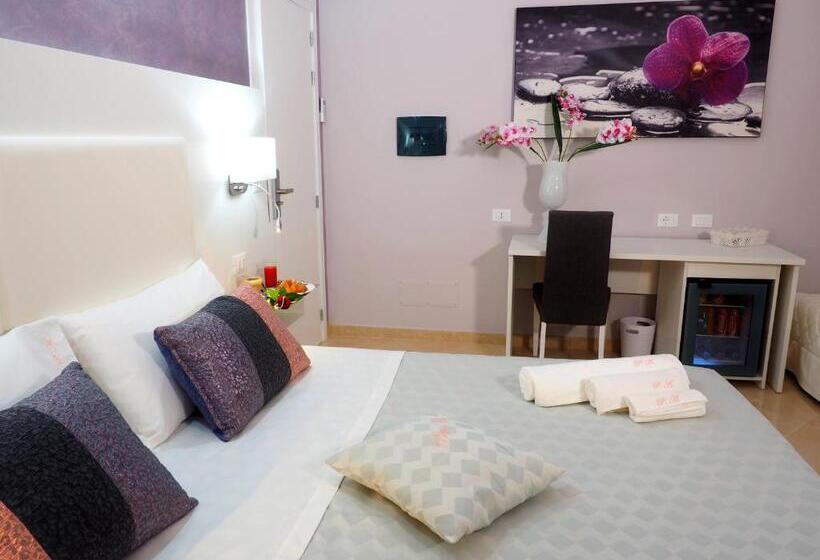 컴포트 트리플 룸, Pepè Accommodation