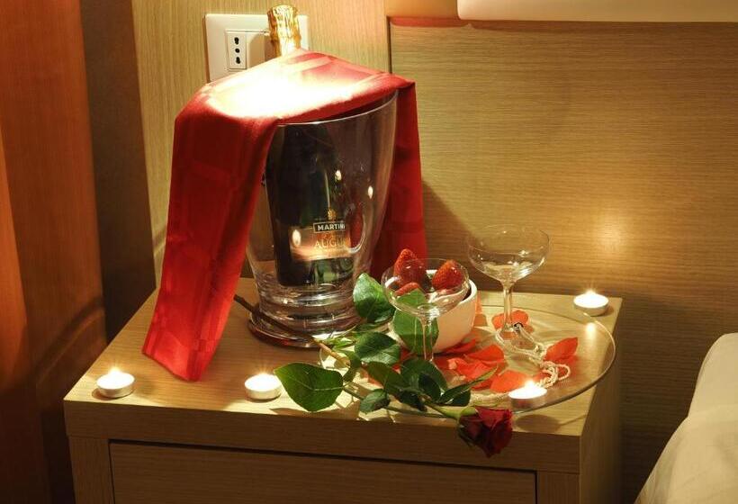 디럭스 룸 도시 전망, Pepè Accommodation