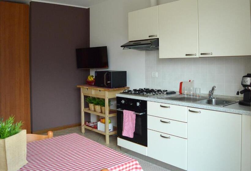 סטודיו סטנדרט עם נוף, Como S Lake Mountains B&b