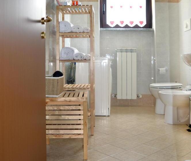 דירת חדר, Como S Lake Mountains B&b