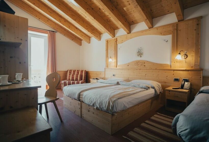 חדר סופריור לשלושה, Bezzi