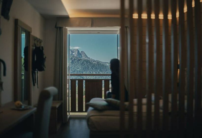 חדר דלוקס, Bezzi