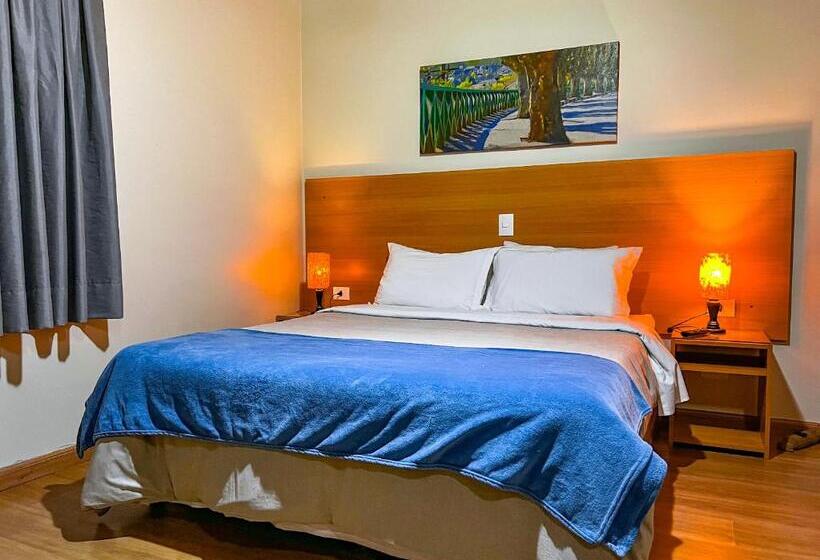 Budget Værelse, Castelo Piazzale Campos Do Jordao