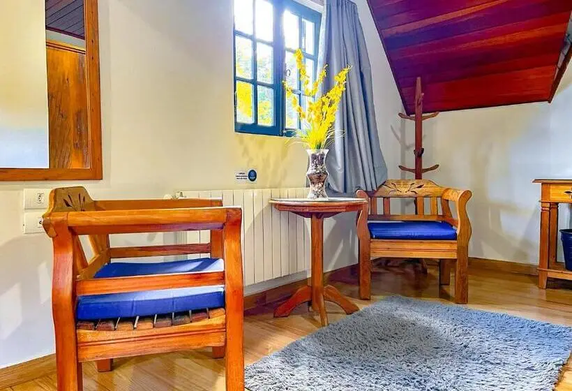 スイート, Castelo Piazzale   Campos Do Jordao