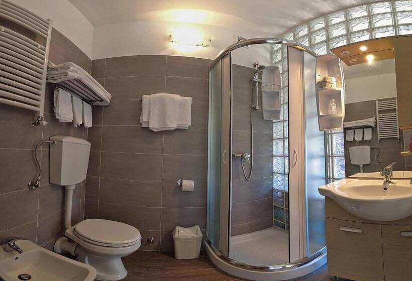 غرفة قياسية ثلاثية, Ristorante Albergo Gerardo Di Masi