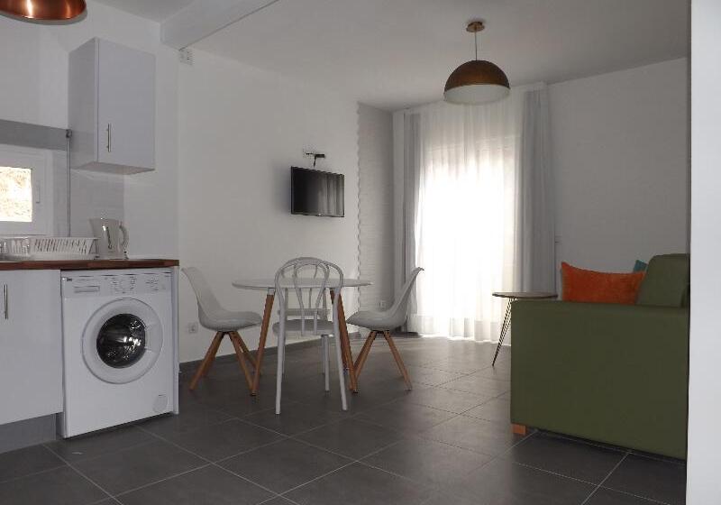 テラス付き１ベッドルームアパートメント, The Blue Corner Apartments