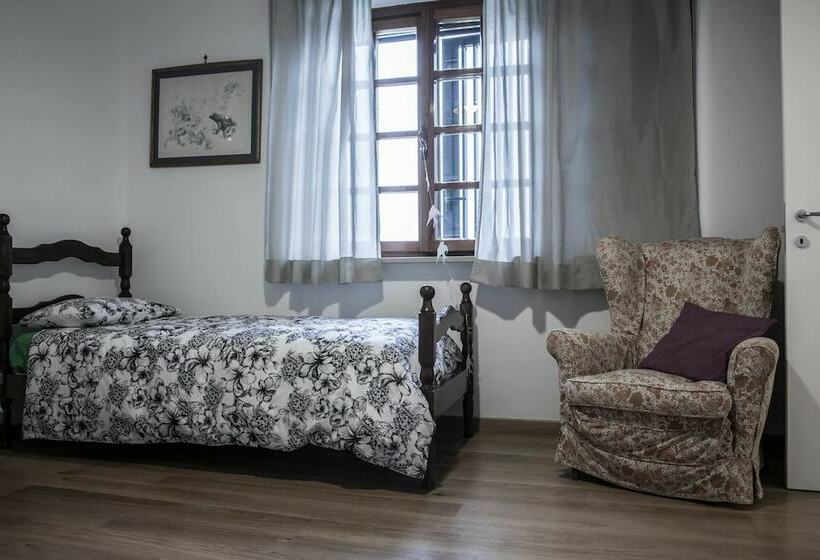 غرفة ديلوكس, Il Pettirosso B&b