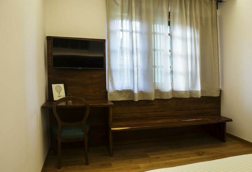 غرفة قياسية, Il Pettirosso B&b