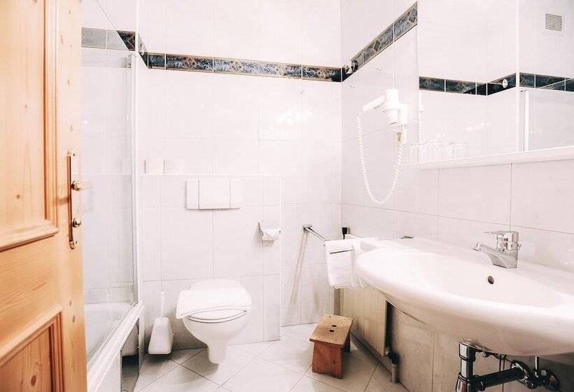 חדר משפחתי, Kinderhotel Stegerhof