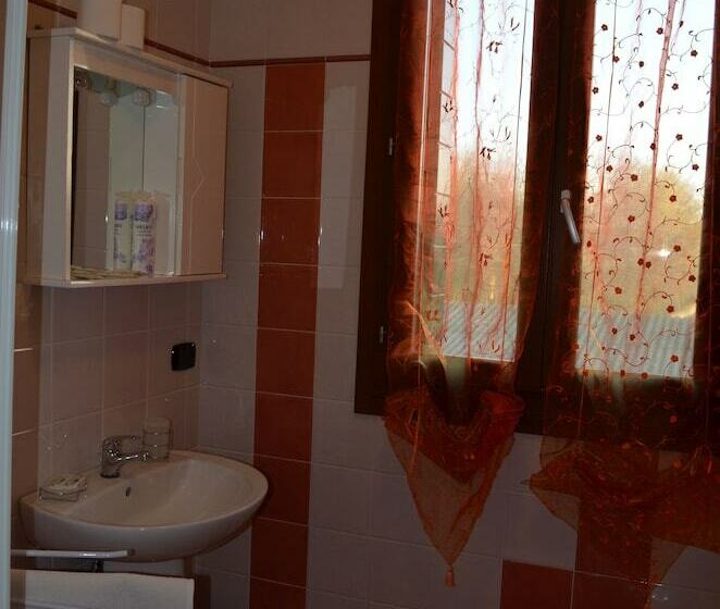 Номер Стандарт, Ca  Gialla