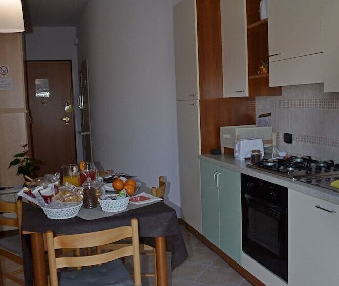 Номер Стандарт Трехместный, Ca  Gialla