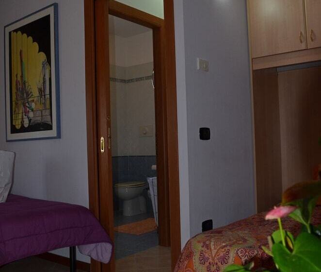 Номер Стандарт Трехместный, Ca  Gialla