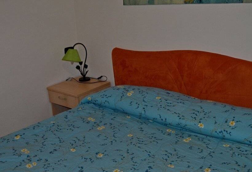 Семейный Номер, Ca  Gialla