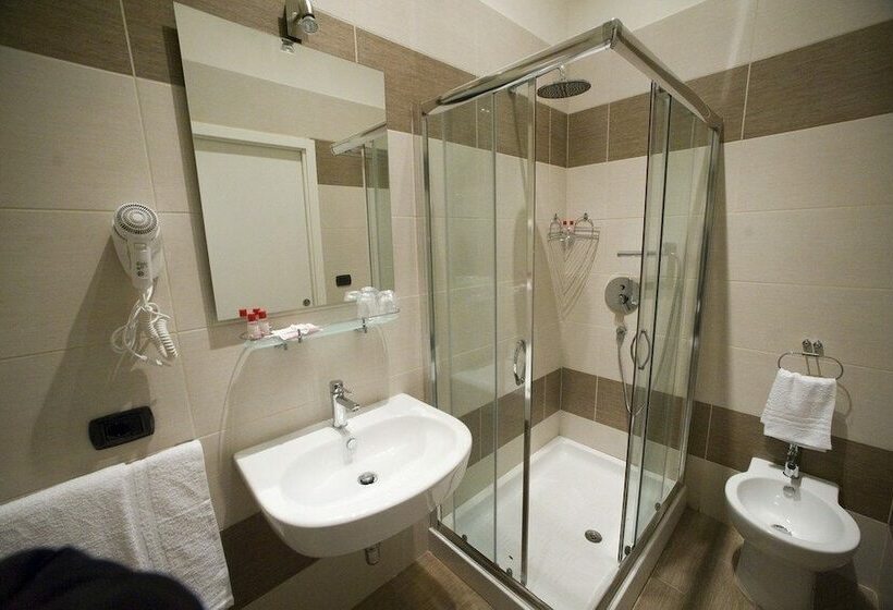 Habitació Triple Estàndard, Sant'agostino Affittacamere