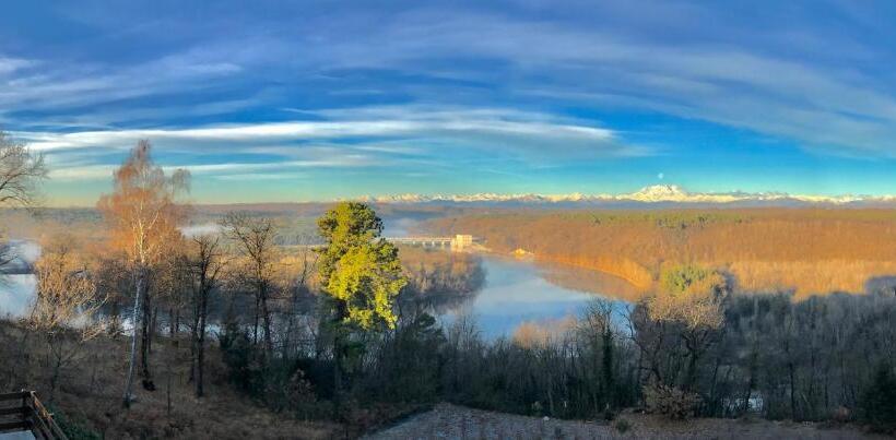 豪华三人间, Sant'anna