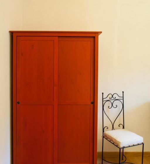 اتاق استاندارد, Bernardone