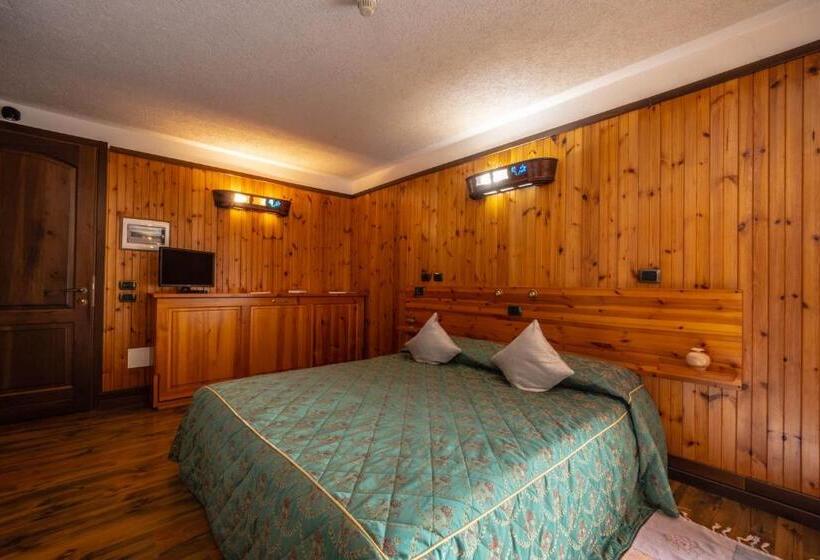 Номер Стандарт, Bouton D Or Cogne