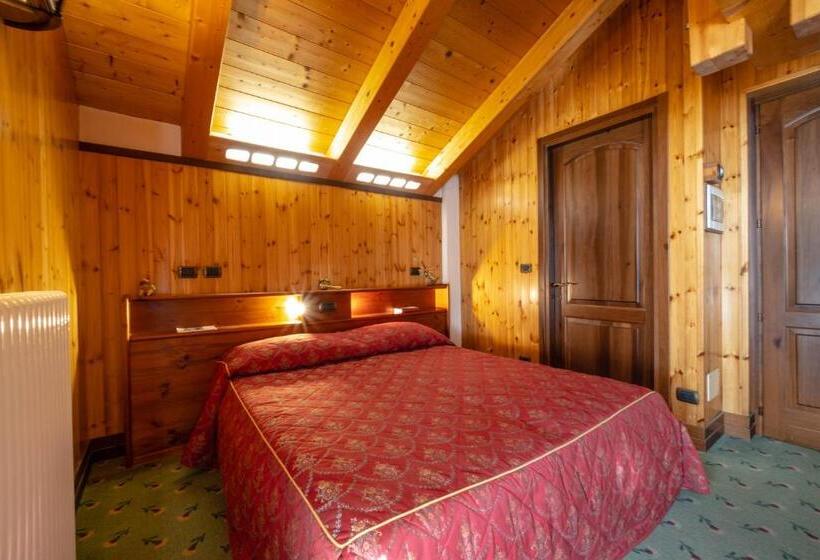 Номер Стандарт, Bouton D Or Cogne