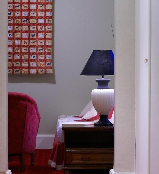 סוויטה נוף להרים, Country Club Hotel & Suites