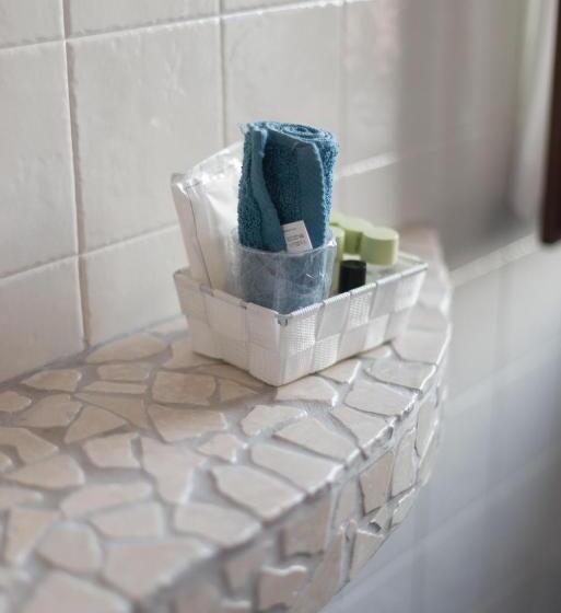 豪华湖景房, Florence