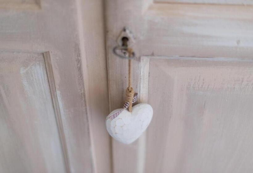 豪华湖景房, Florence