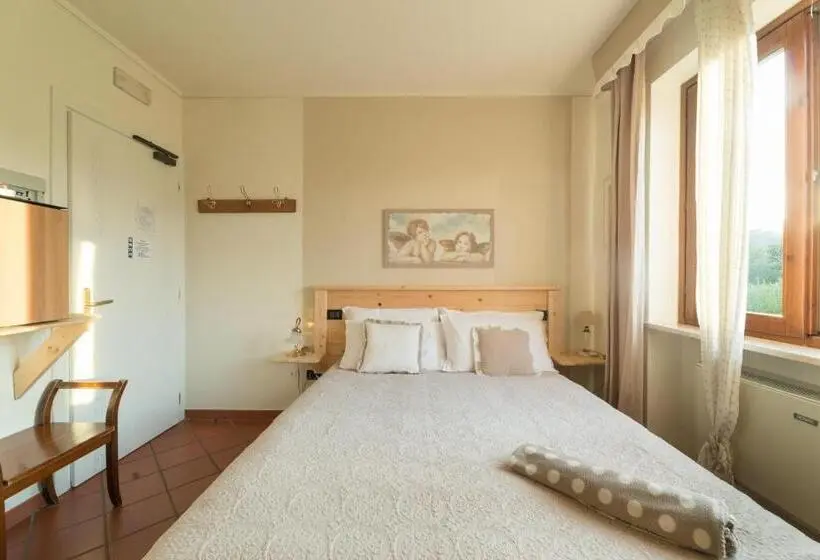 اتاق اکونومی, Florence