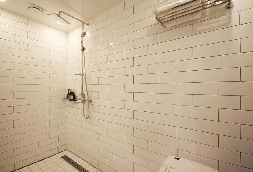 اتاق استاندارد, Gray