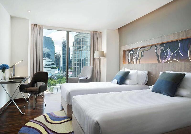 اتاق سوپریور, Gray