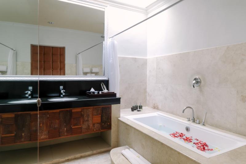 اتاق استاندارد, Gray