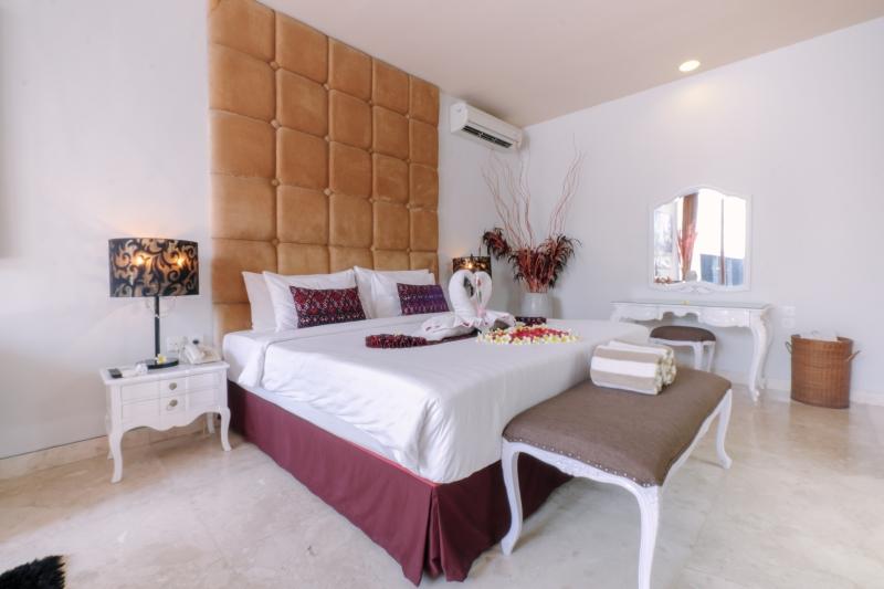 اتاق استاندارد, Gray