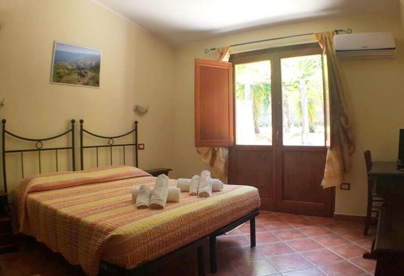 스탠다드 룸, Sant Elene