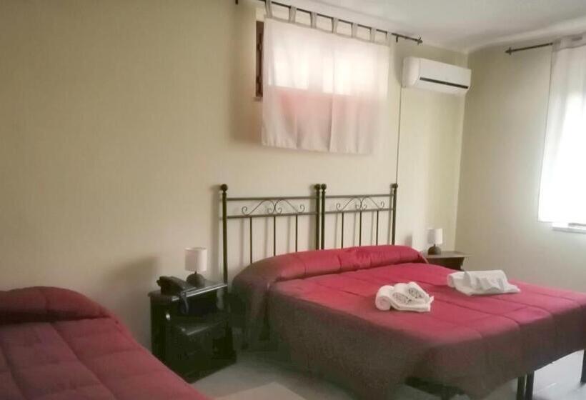 이코노미 룸, Sant Elene