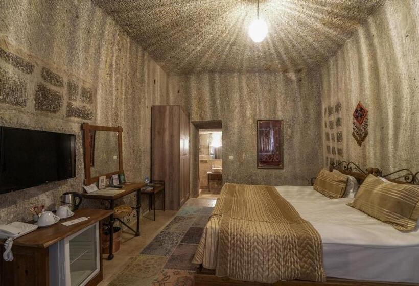 غرفة ديلوكس, Tekkaya Cave