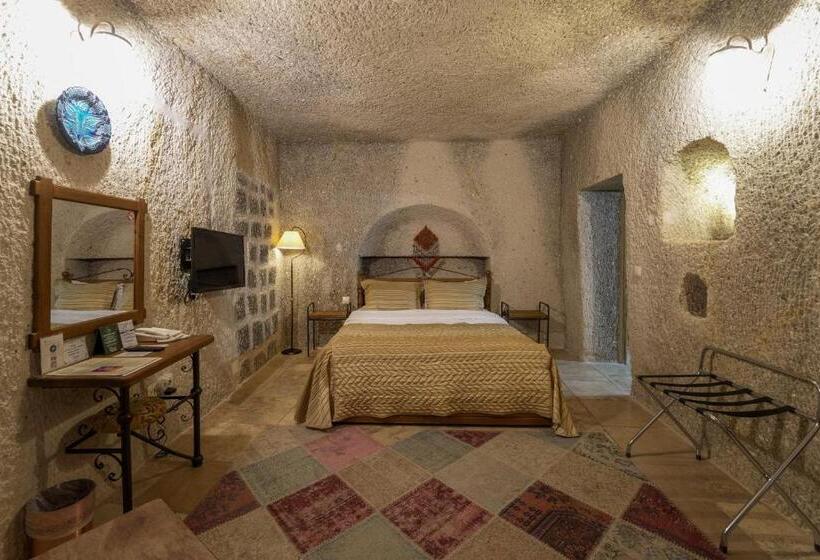 غرفة ديلوكس, Tekkaya Cave
