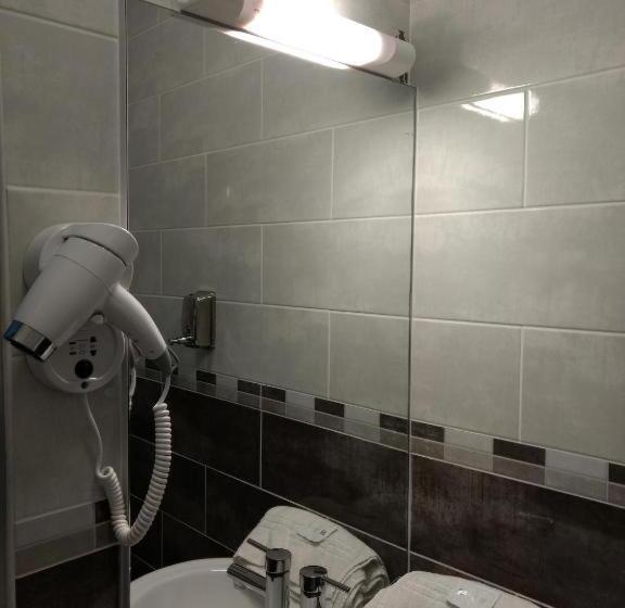 Номер Стандарт, Terminus Fontainebleau Avon