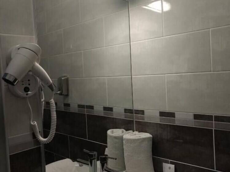 Номер Стандарт, Terminus Fontainebleau Avon