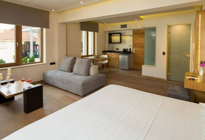 Deluxe Suite, Querini Luxury Suites