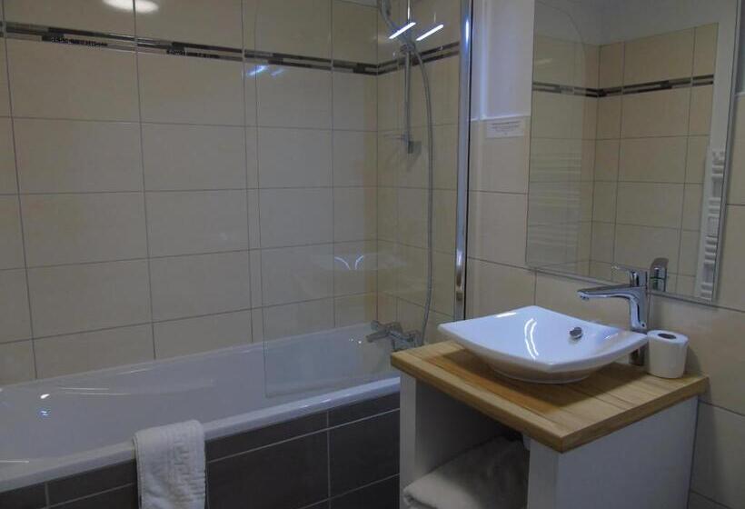 Номер Комфорт, Auberge Du Cheval Blanc Logis