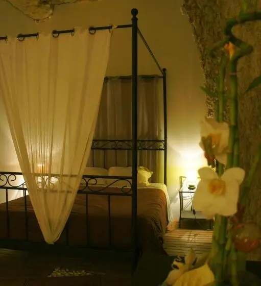 スタンダードルーム, Chambres D Hôtes Troglodytes Le Clos De L Hermitage