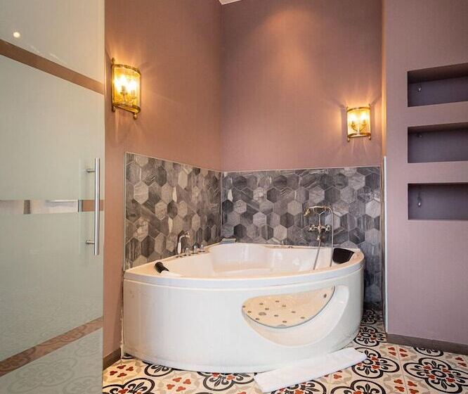 اتاق لوکس, Dock 29