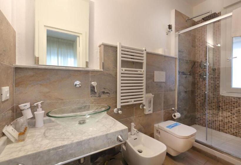 اتاق استاندارد با تراس, Florence Comfort B&b