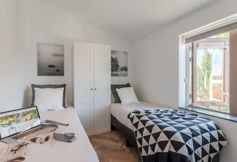 Basic Room, Hajé Hotel Restaurant De Lepelaar