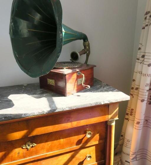 Номер Superior, D Angleterre Etretat