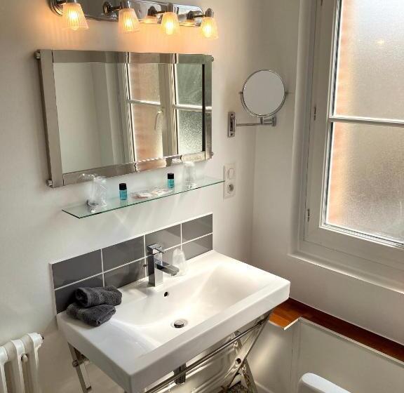 Номер Superior, D Angleterre Etretat